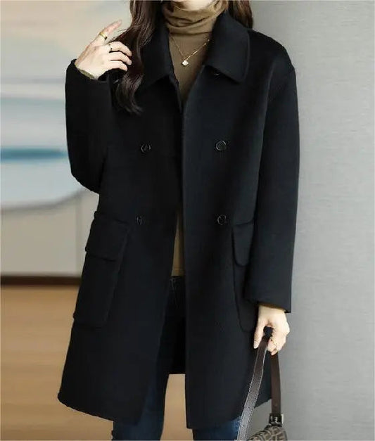 Elegant Double-Breasted Wool Coat with Functional Pockets